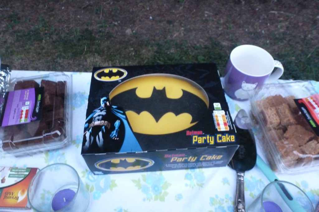 An appropriate cake, Photo Jude Hirstwood